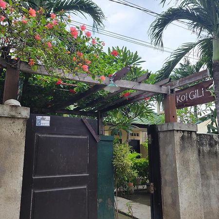 Koi Gili Guest House Гілі-Траванган Екстер'єр фото